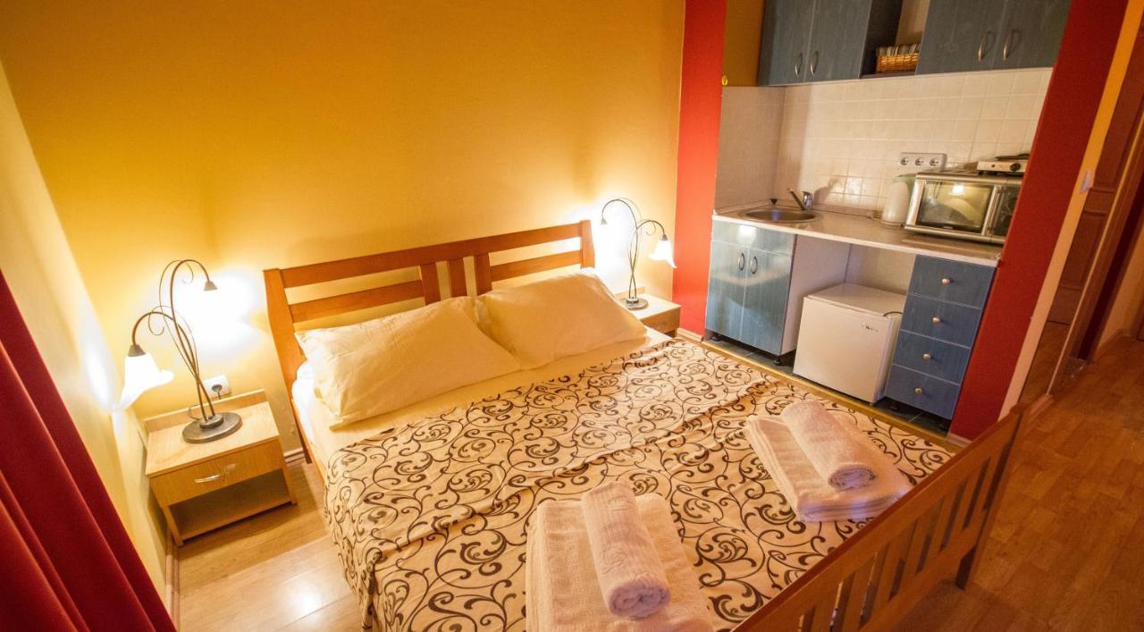 تيفات Apart Hotel Samardzic الغرفة الصورة