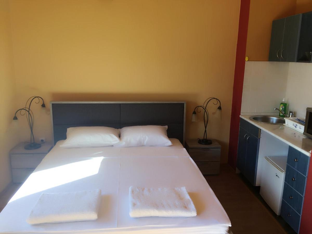 تيفات Apart Hotel Samardzic المظهر الخارجي الصورة